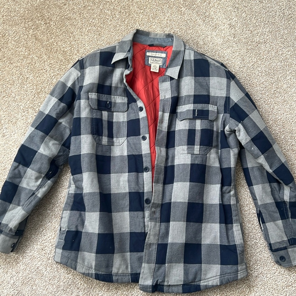 L.L Bean men’s puffer flannel jacket